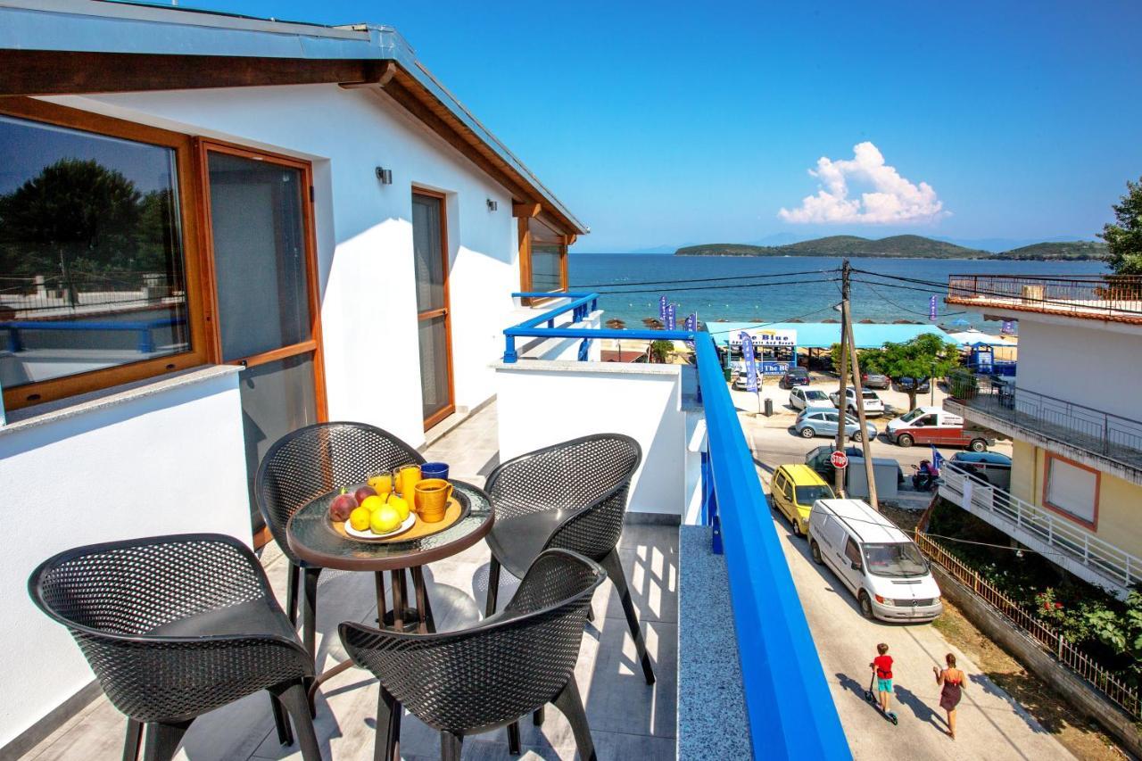 The Blue Beach Apartments Nea Peramos  Exterior photo
