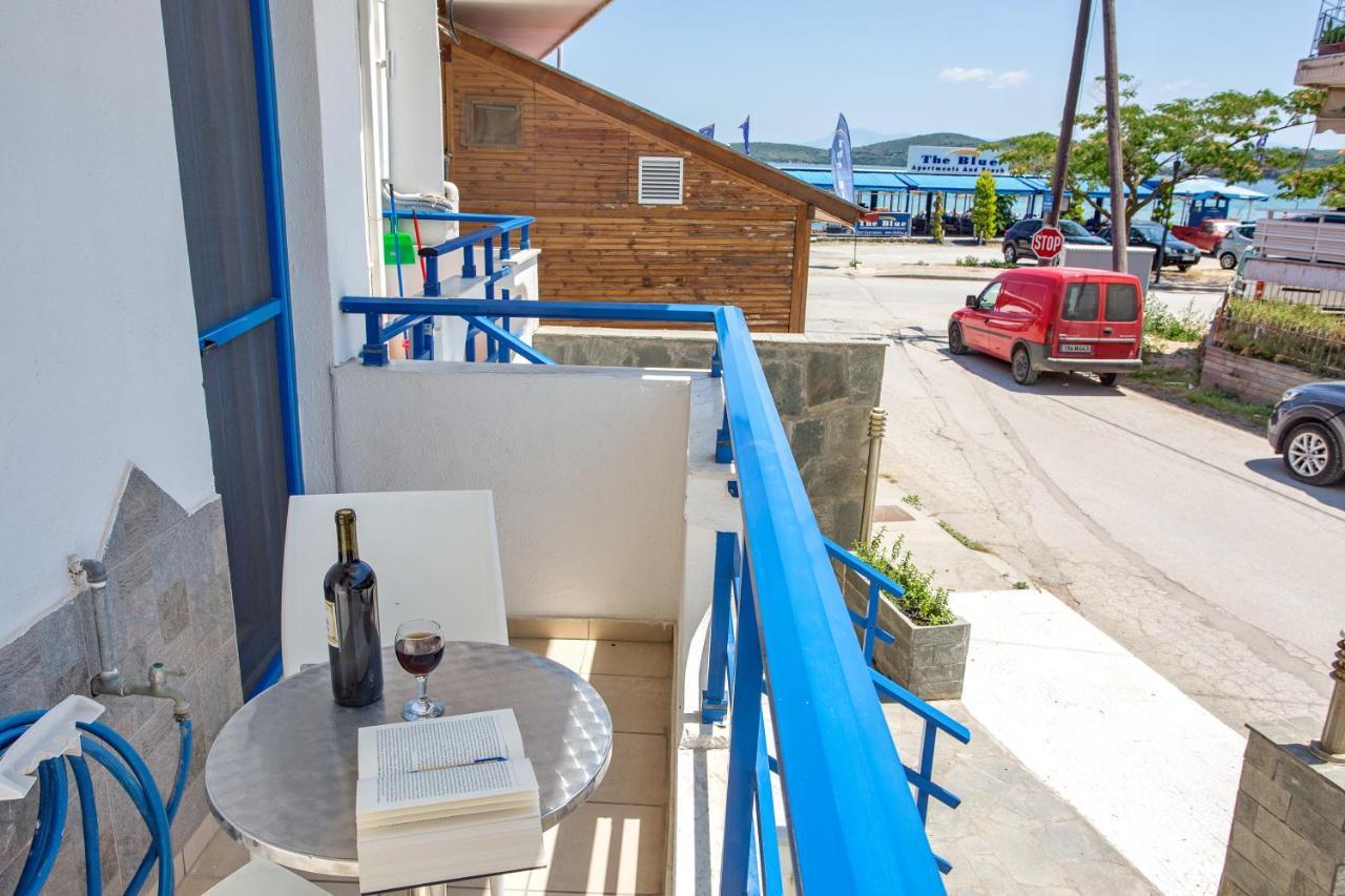 The Blue Beach Apartments Nea Peramos  Exterior photo